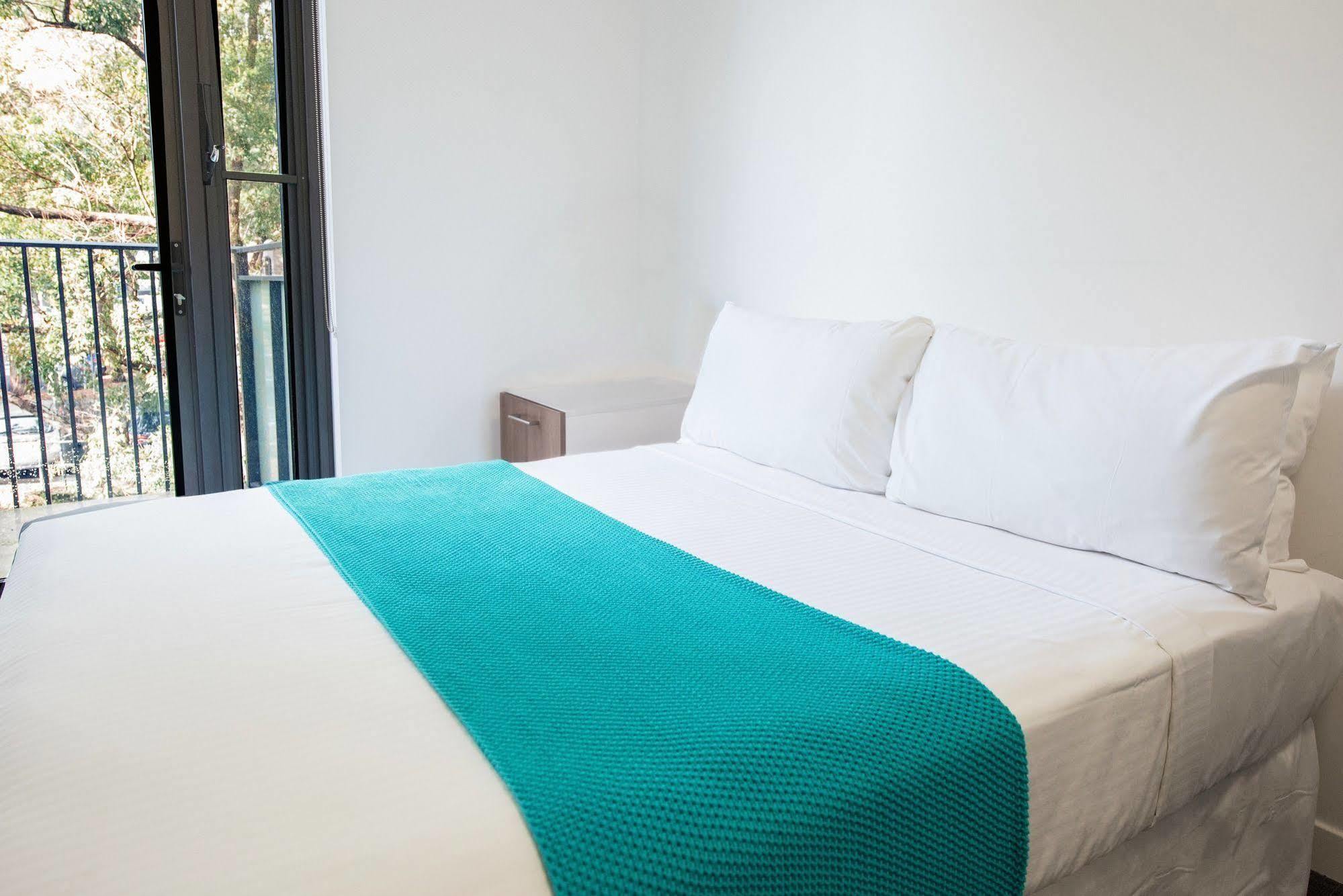 Racecourse Space Pop Up Randwick Экстерьер фото