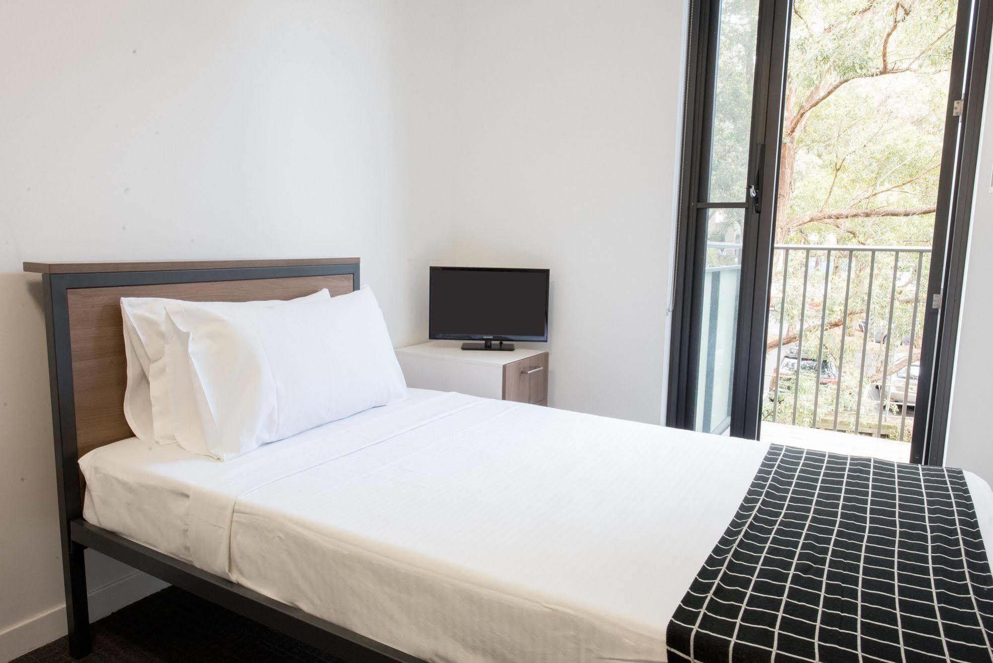 Racecourse Space Pop Up Randwick Экстерьер фото