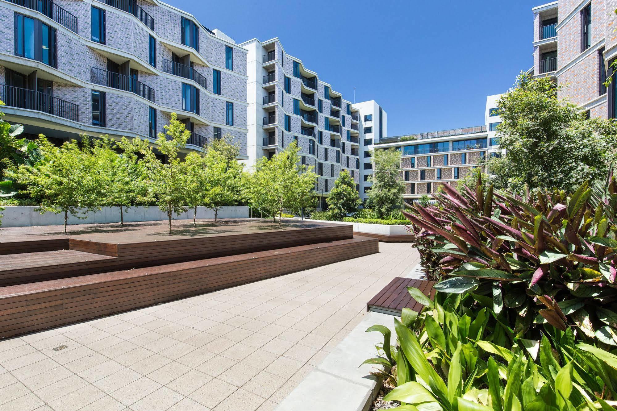 Racecourse Space Pop Up Randwick Экстерьер фото